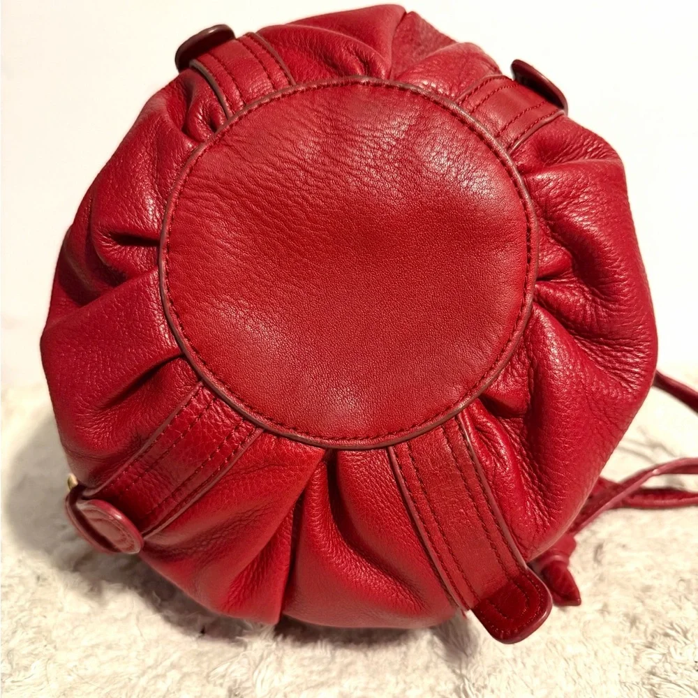 The Sak Bright Red Pebbled Leather Drawstring Shoulder/Crossbody/ Satchel bag - Picture 5 of 9